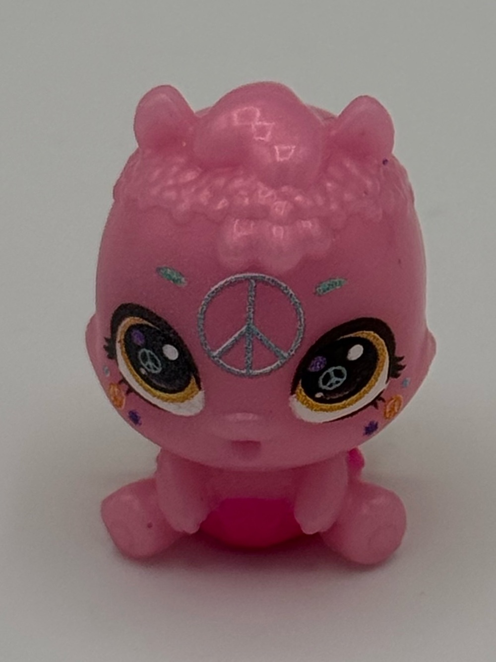 Hatchimals CollEGGtibles Shimmer Babies Sweetie Squirrlily